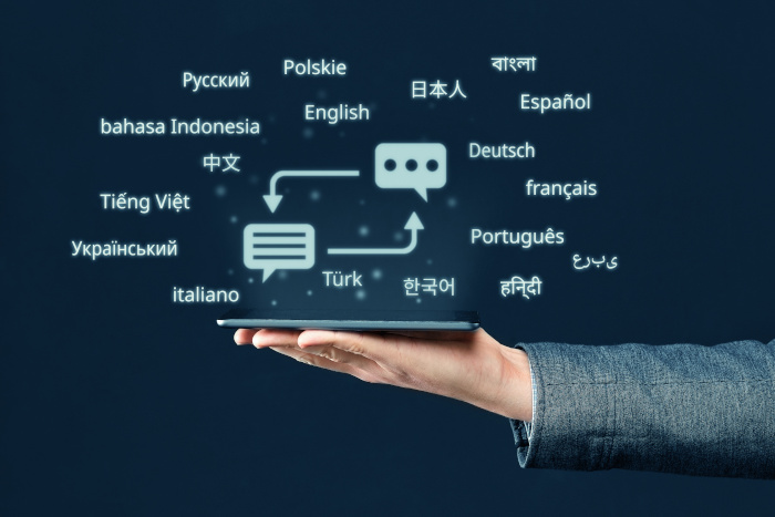 nombres de diferentes idiomas sobre una tablet