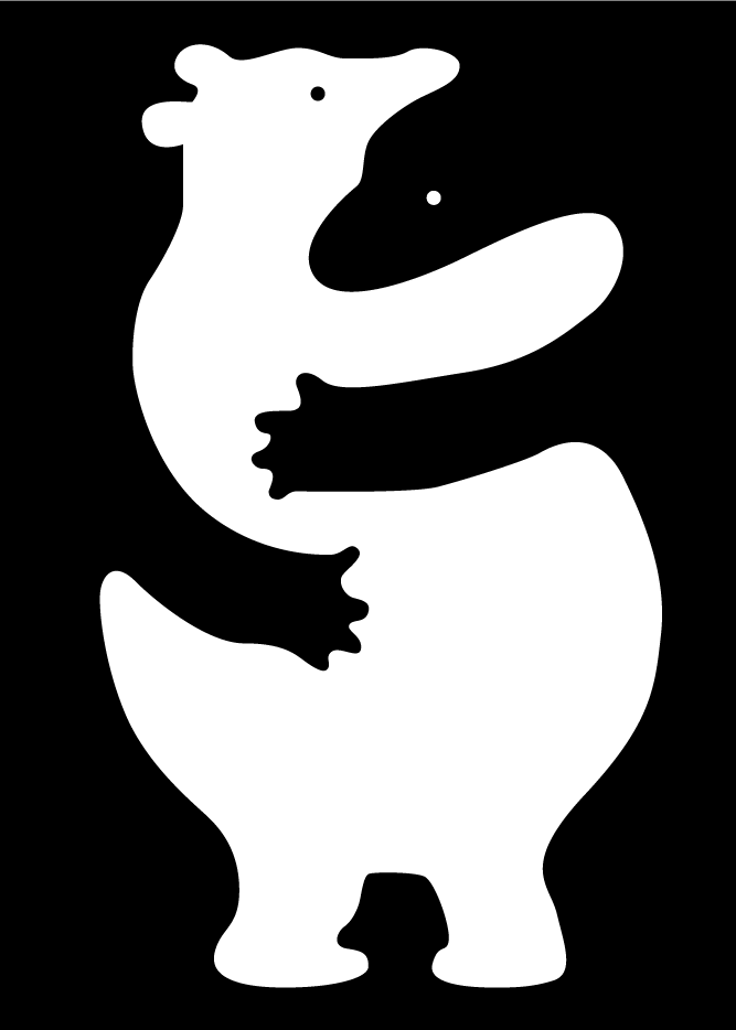 un oso abraza a otro. Un oso es blanco y el otro es negro. Como el fondo es negro, el oso negro se pierde en el fondo.