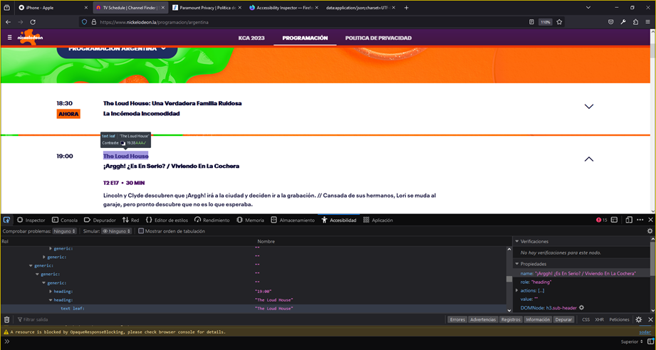 Captura de pantalla Nivel AAA. Muestra cómo las palabras “The Loud House” se hacen notar con el fondo, tienen un alto contraste, debido a que el fondo blanco y las letras púrpura en negrita son altamente contrastantes.